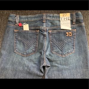 Joe’s Jeans - Straight Leg - NWT💙